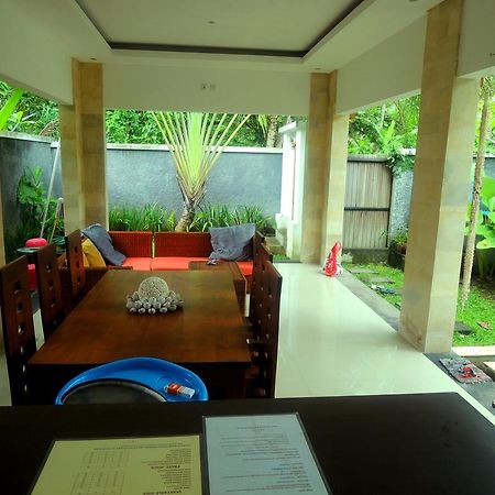 Jayastuti House Villa Ubud Eksteriør billede